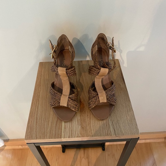 ALDO dress shoes - Picture 4 of 5